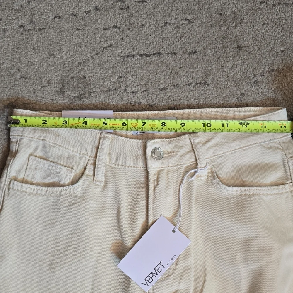Vervet Los Angeles Distressed Wide Leg Cream Jeans, Size 26, NWT